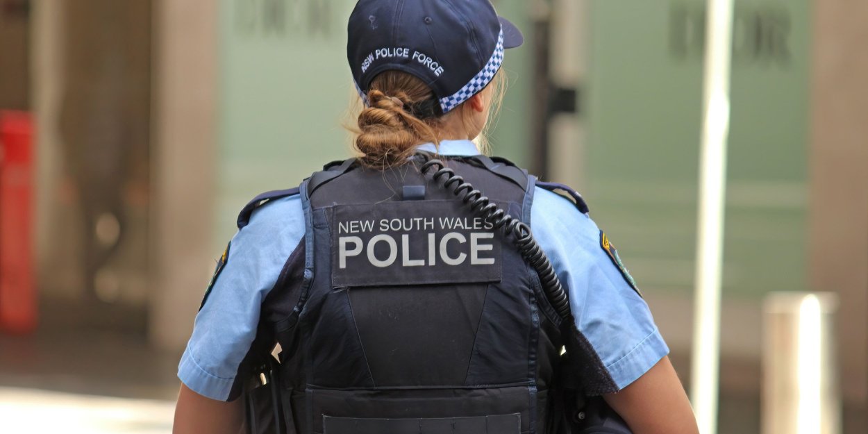 Attaque au couteau dans une église près de Sydney  un acte terroriste, un adolescent arrêté