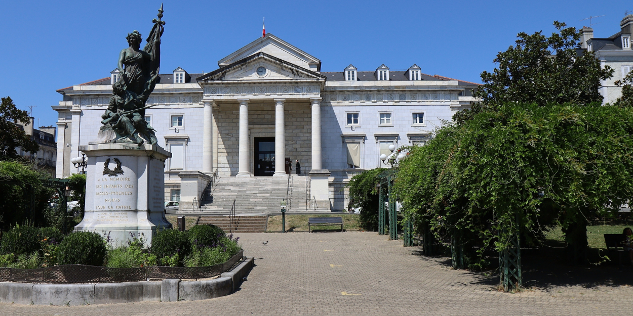 "Atteintes à la laïcité"avis favorable à l'annulation de la suspension d'un directeur d'établissement catholique de Pau