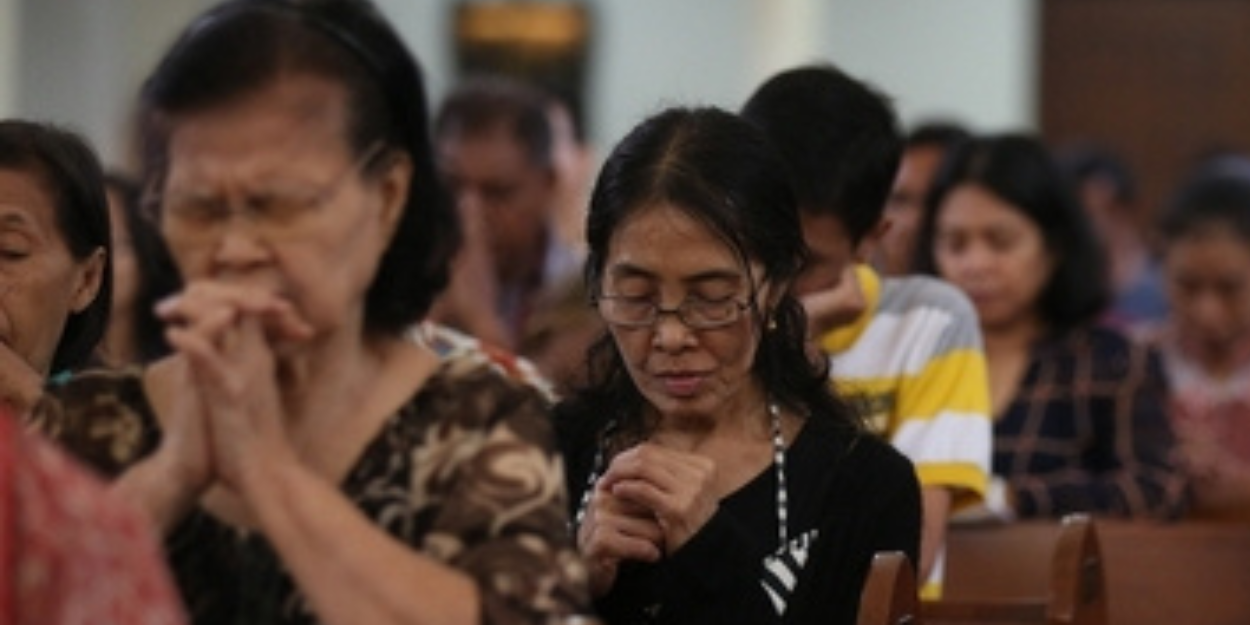 5_attente_congrégation_pentecotiste_indonesienne_construire_eglise