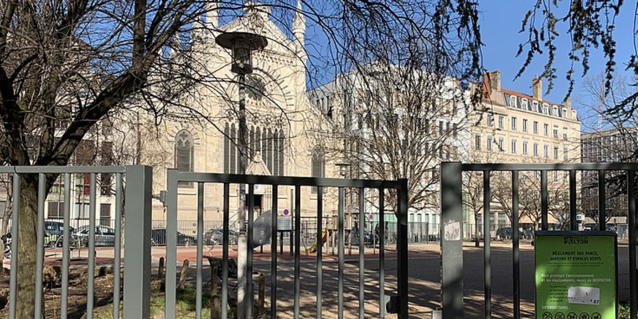 A Lyon, une église occupée par de jeunes migrants