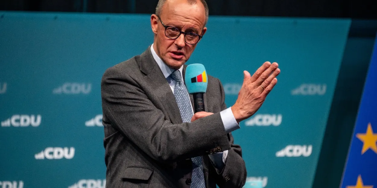 Allemagne  Friedrich Merz, tête de liste des partis chrétiens conservateurs, au seuil de la chancellerie