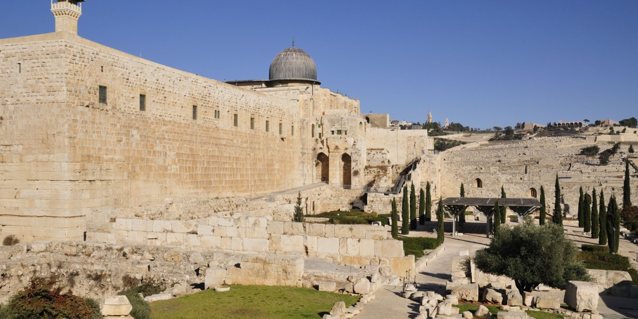 Ataque a uma reunião cristã em Jerusalém