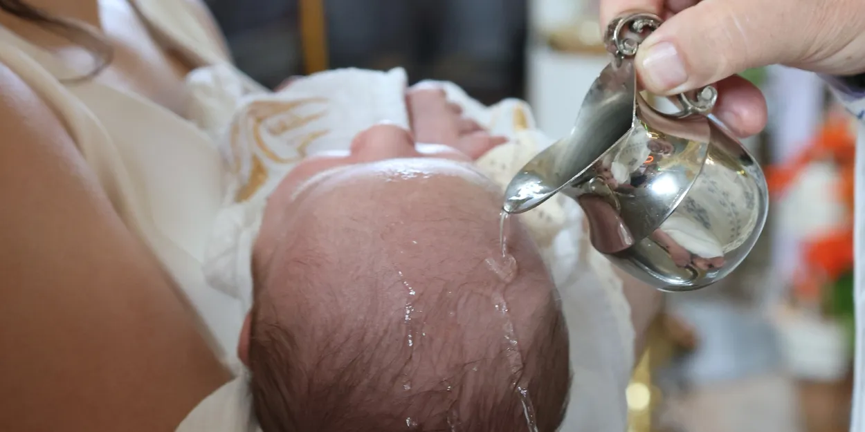 Baisse_30%_baptêmes_catholiques_Irlande