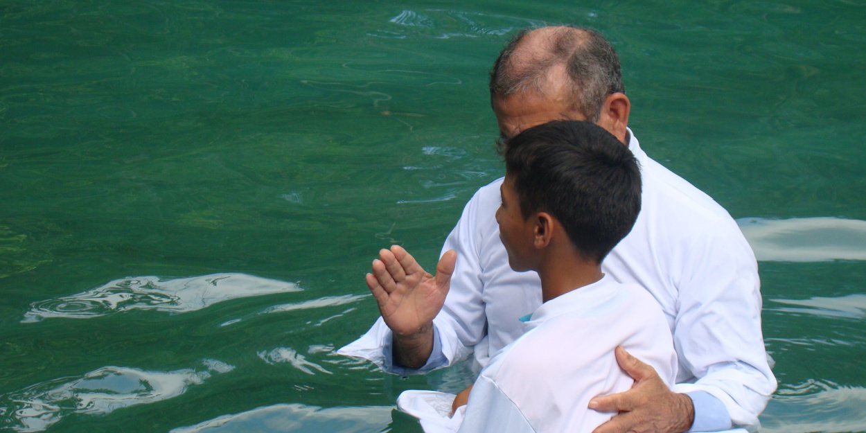 Two teenagers drowned after baptism in Brazil