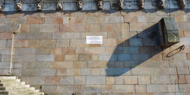 Scoprimento-della-targa-in-tributo-1000x600-e1460459212551.png