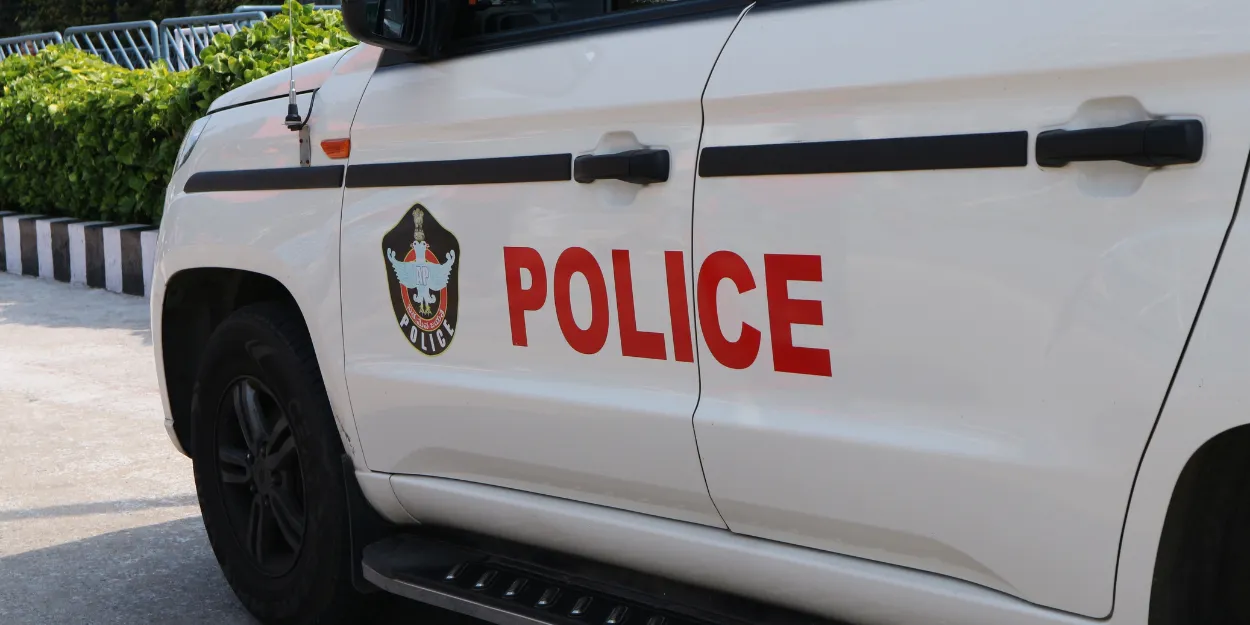 Inde des chrétiens violemment attaqués par la police dans une église catholique