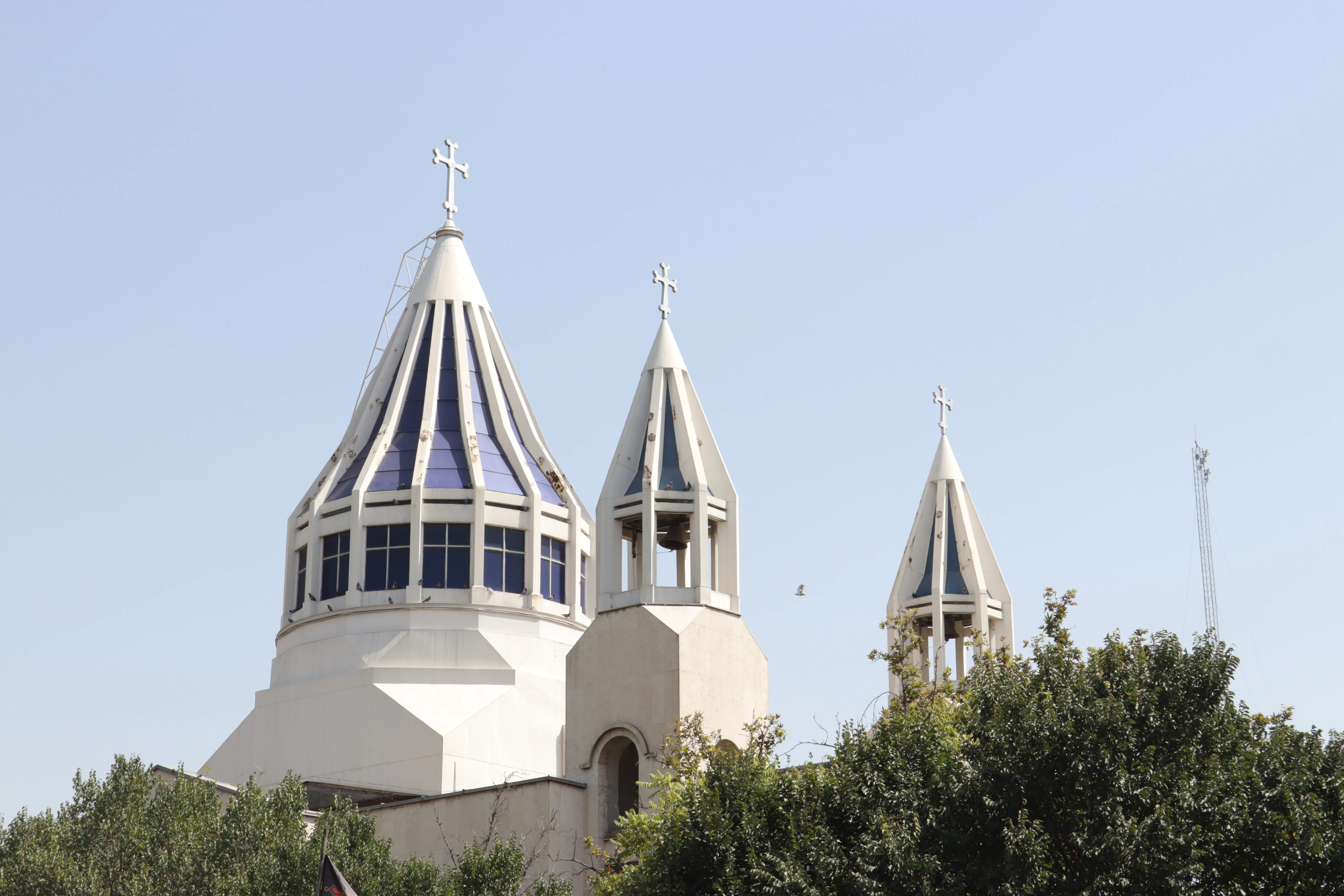 Iran_ferme_plus_ancienne_église_protestante_pays