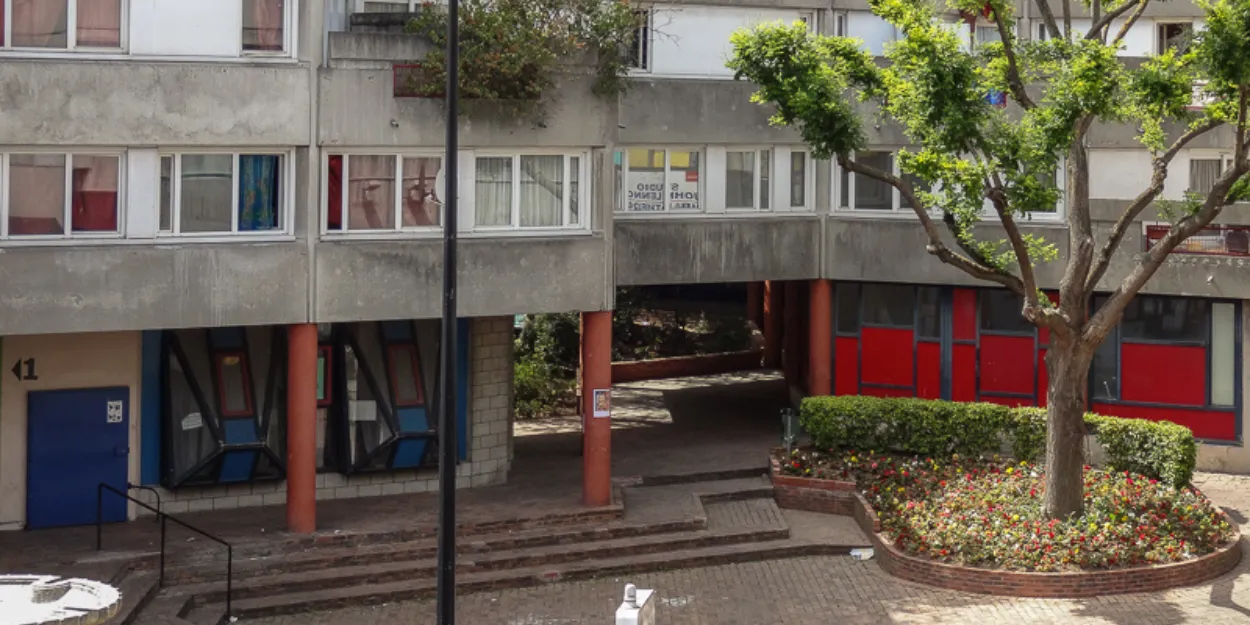 Les foyers pour travailleurs migrants, des lieux où vieillir