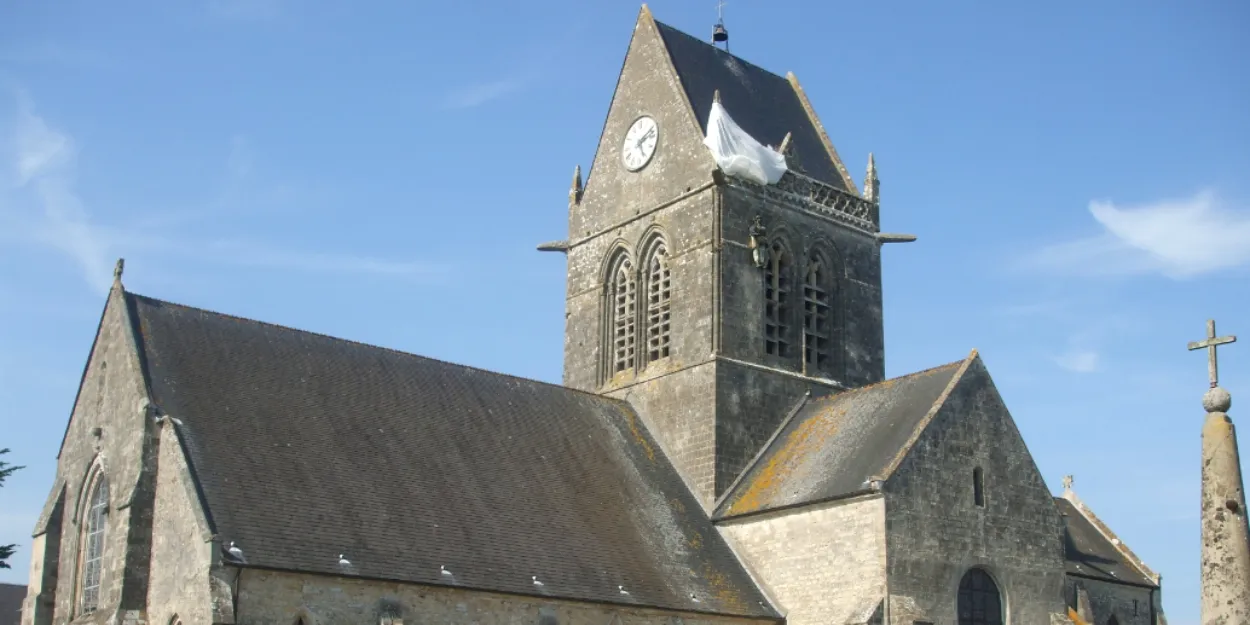 L’exemple poignant de ces religieuses bombardées à Lisieux en juin 1944 ​​​​​​​