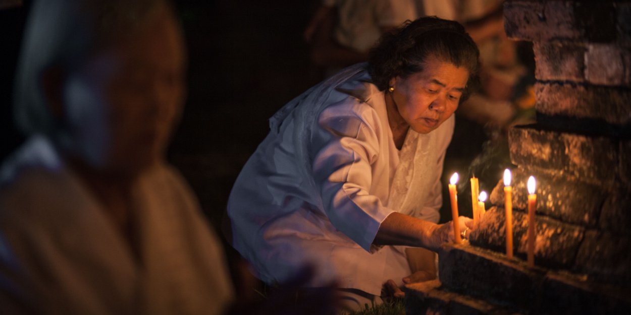 L'immigration thaïlandaise arrête les 63 membres de l'église Mayflower  Le temps presse