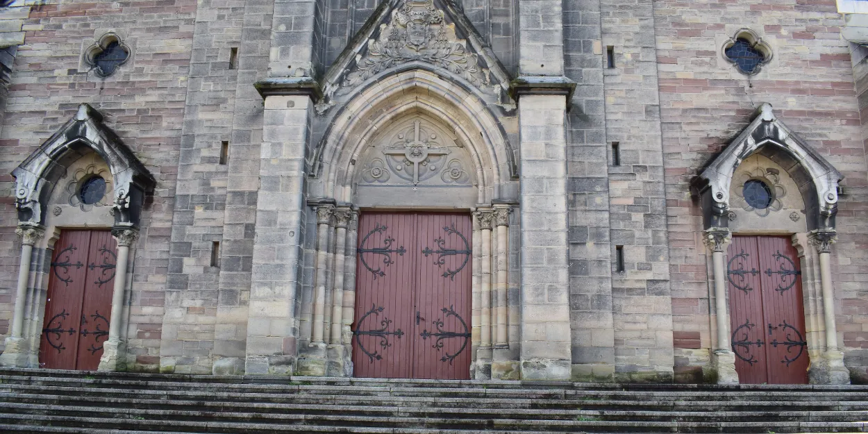 Moselle_homme_muni_couteau_interpellé_église