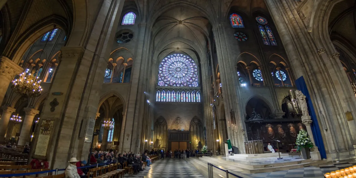 Notre-Dame Buren, Di Rosa, Pei-Ming parmi les candidats pour des vitraux contemporains