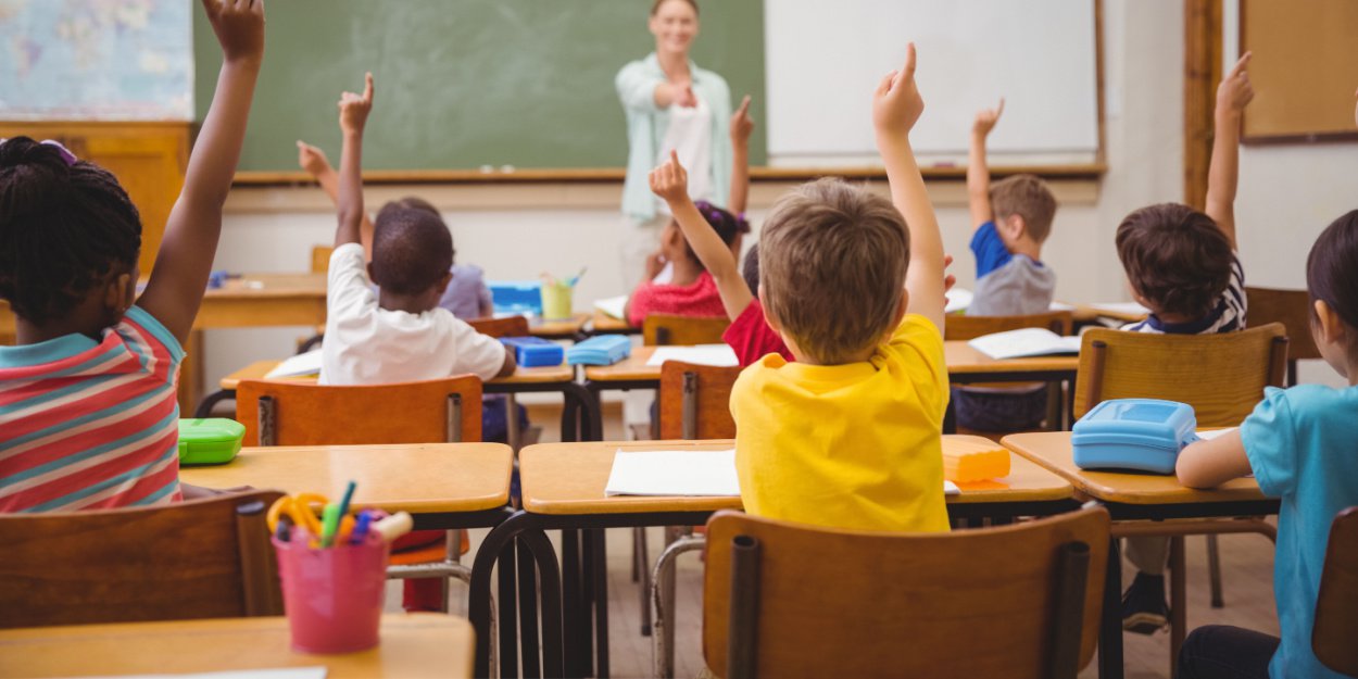 Reemplazar a los docentes ausentes es un rompecabezas para la Educación Nacional