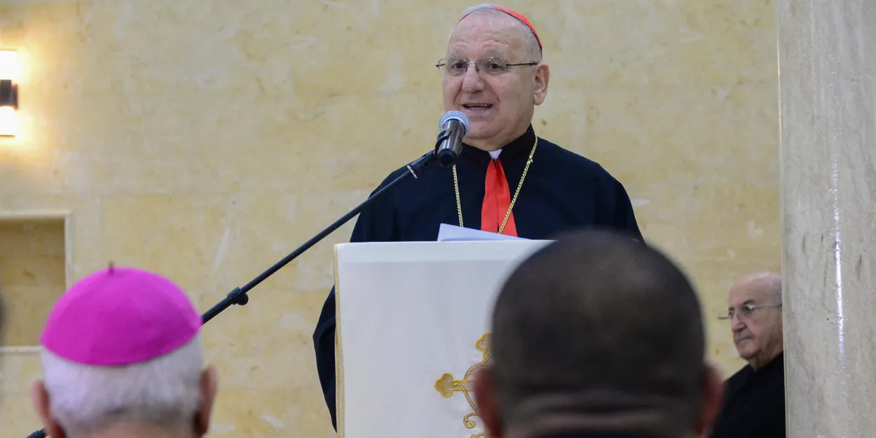 Sur la place Tahrir à Bagdad, 200 chrétiens soutiennent le Cardinal Louis Raphaël Sako