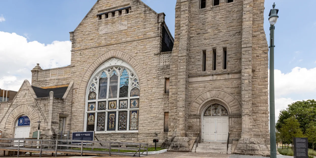 Un temple emblématique de la lutte de Martin Luther King ravagé par les flammes