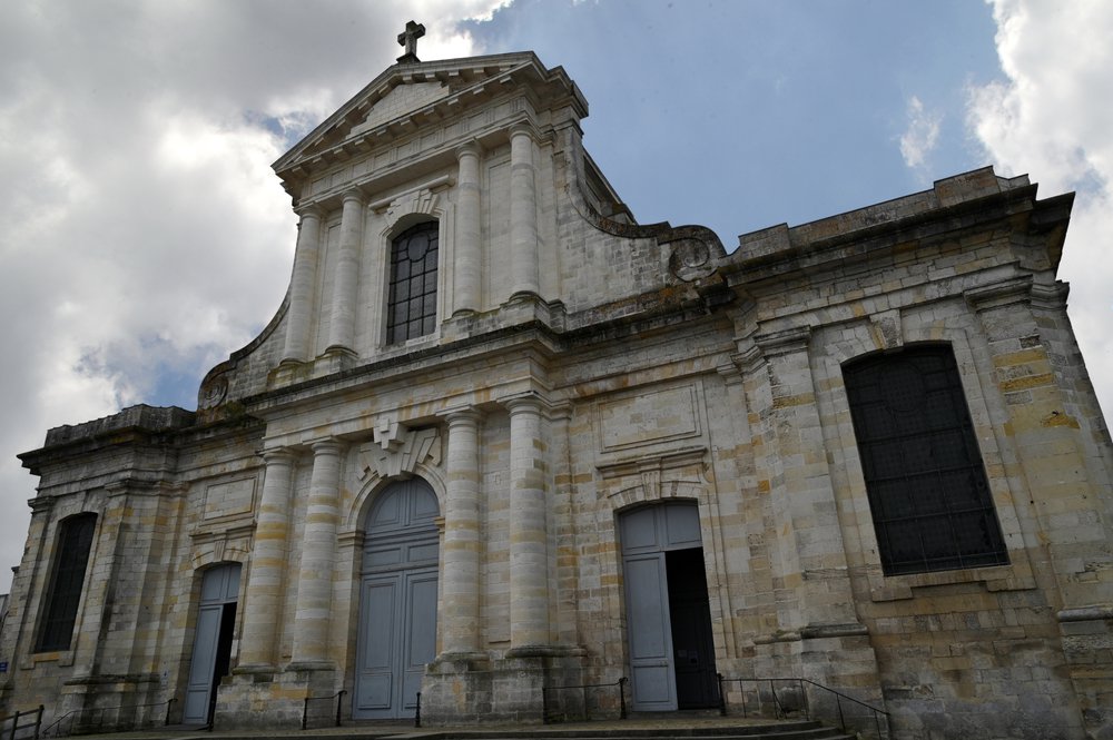Targeted by an investigation, the bishop of La Rochelle withdrawn at his request
