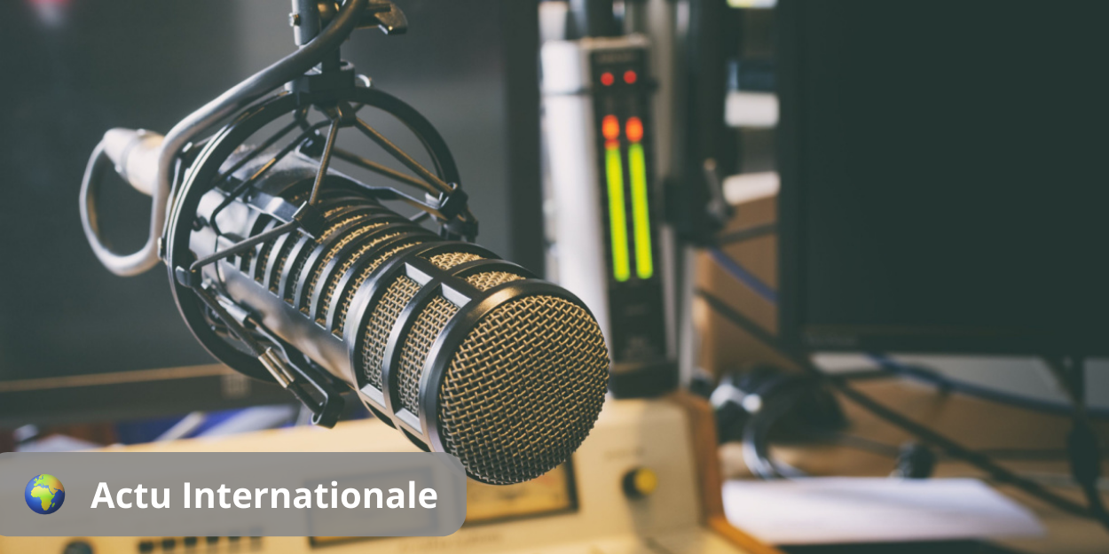 afhanistan-radio-feminine-resistene-sengage-education.png