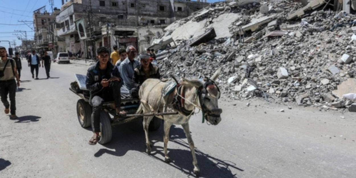 armes_taisent_immediatement_pape_françois_exige_fin_bombardements_gaza