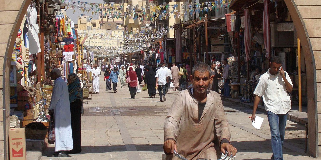 aswan.jpg