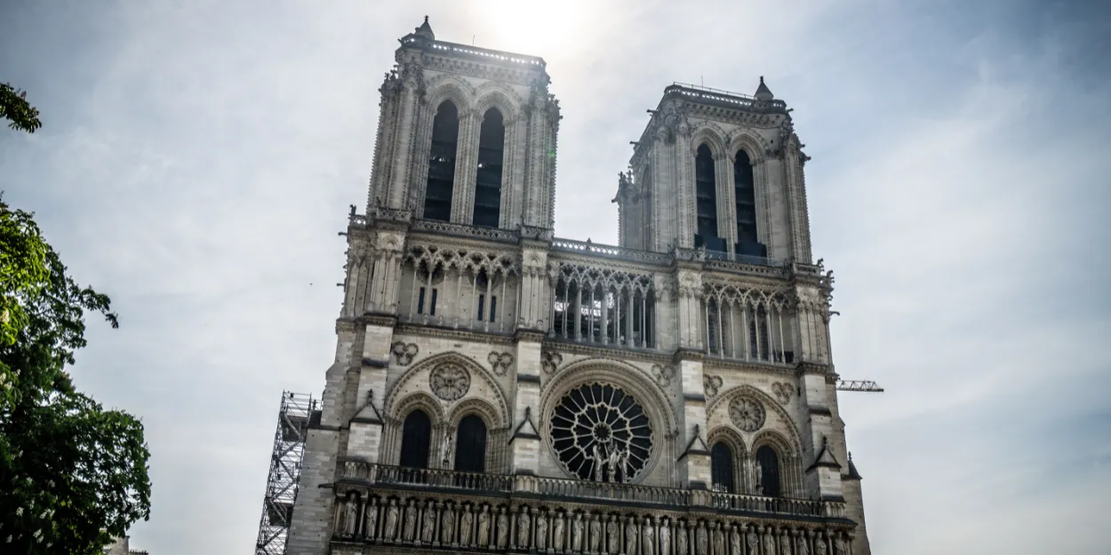 attentat_13_novembre_cloches_eglises_parisiennes_sonneront_ce_soir