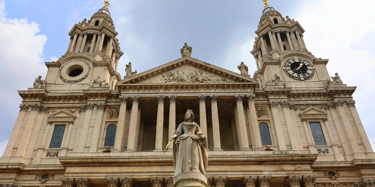 Sarah_mullally_devient_officiellement_cheffe_spirituelle_des_anglicans