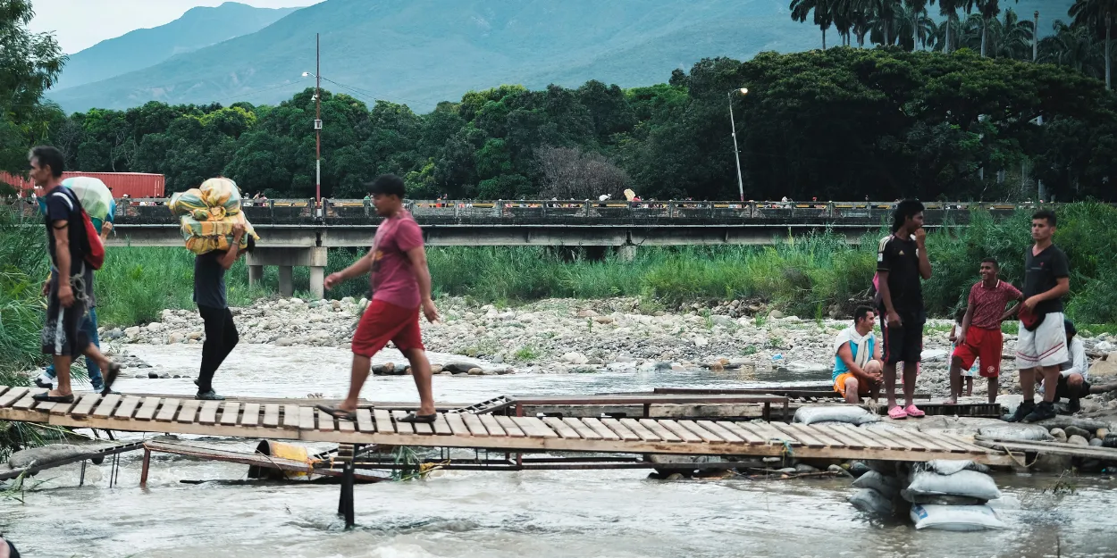 chretiens_apportent_nourriture_reconfort_spirituel_frontiere_venezuela