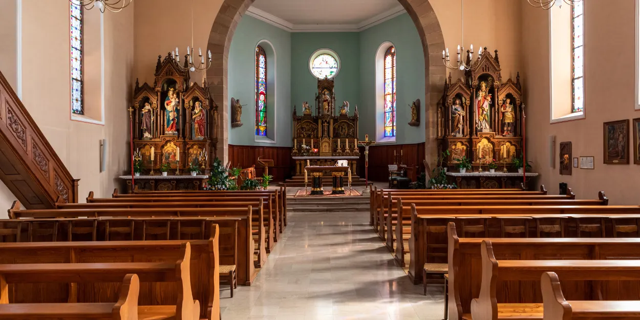 Trois_hommes_condamnes_apres_des_vols_dans_des_eglises_du_nord_et_de_lest_de_la_France