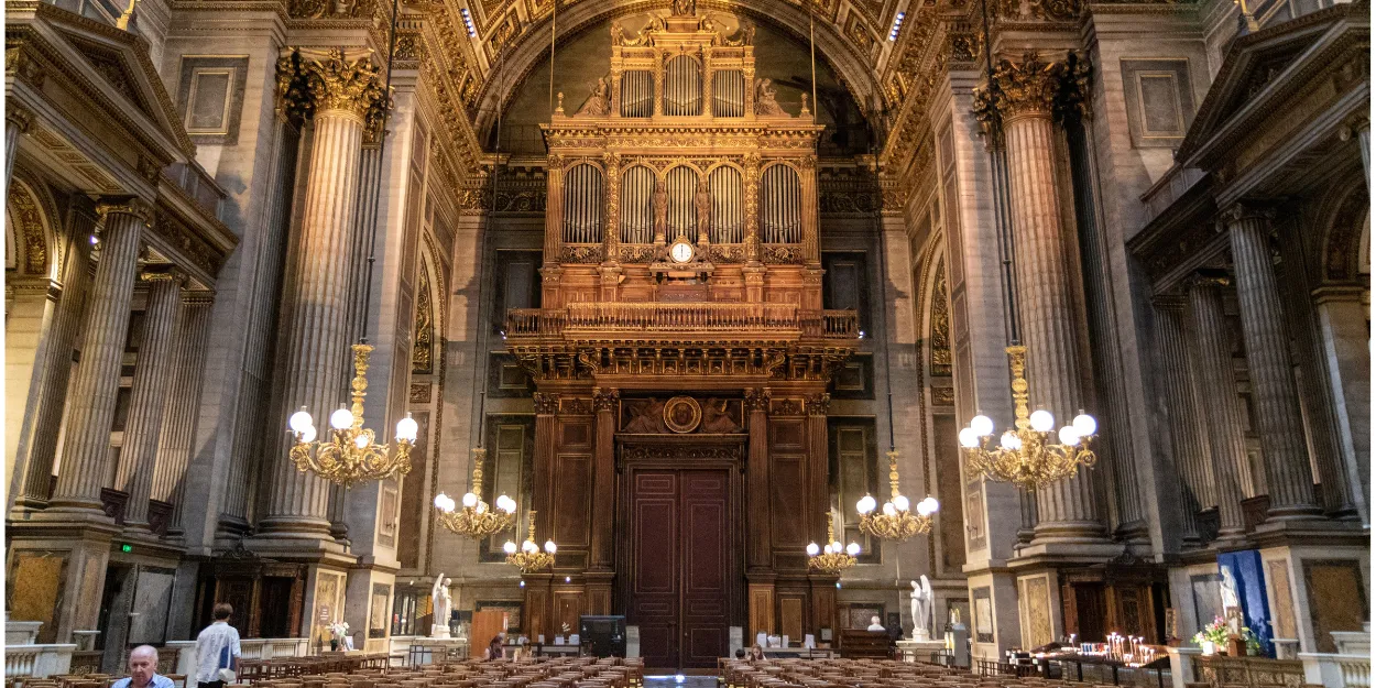 tous-a-confesse-lorsque-la-confession-etait-au-cur-de-la-vie-sociale-des-francais
