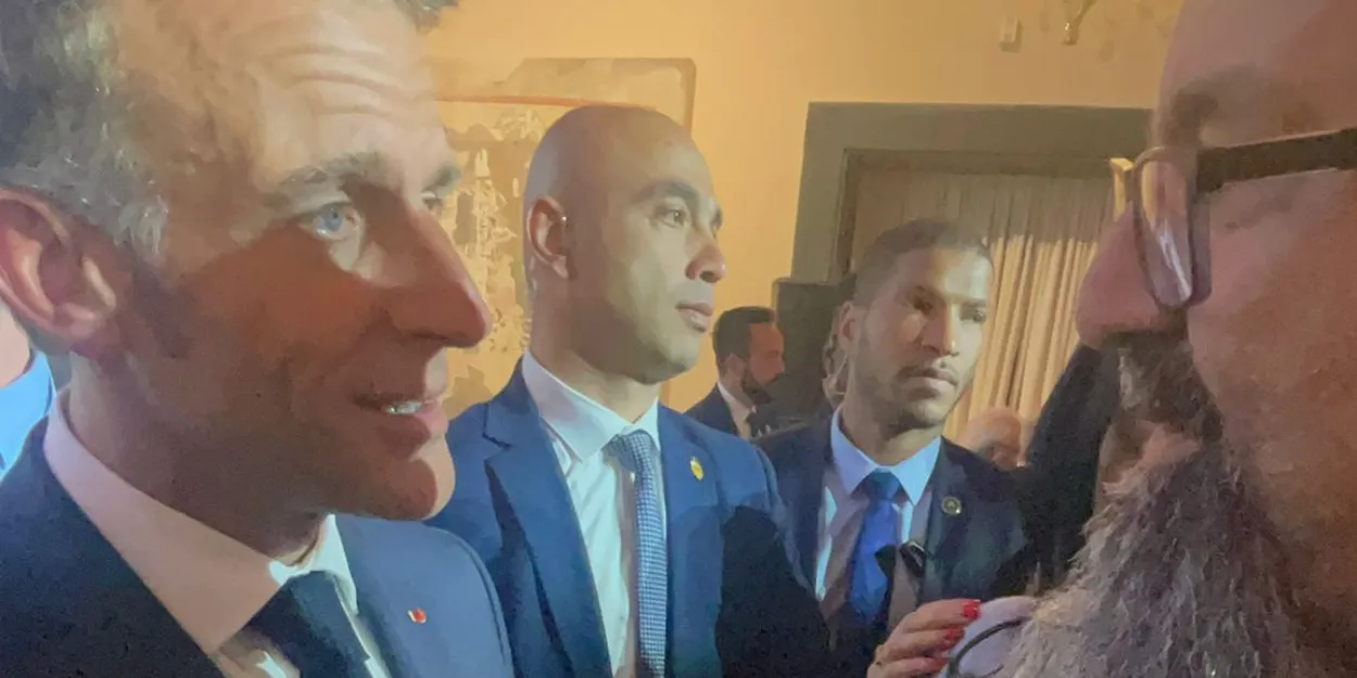 emmanuel_macron_demande_priere_energie_inspiration_sagesse