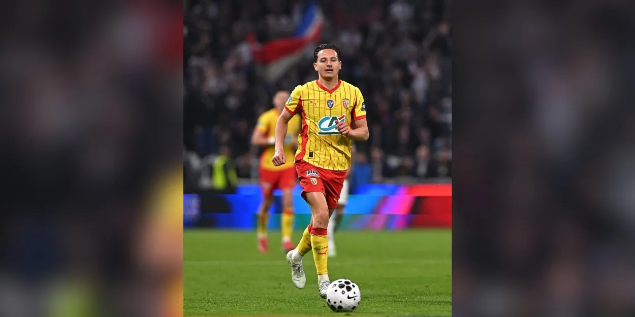 le-footballeur-florian-thauvin-raconte-sa-rencontre-a-leglise-avec-un-coequipier