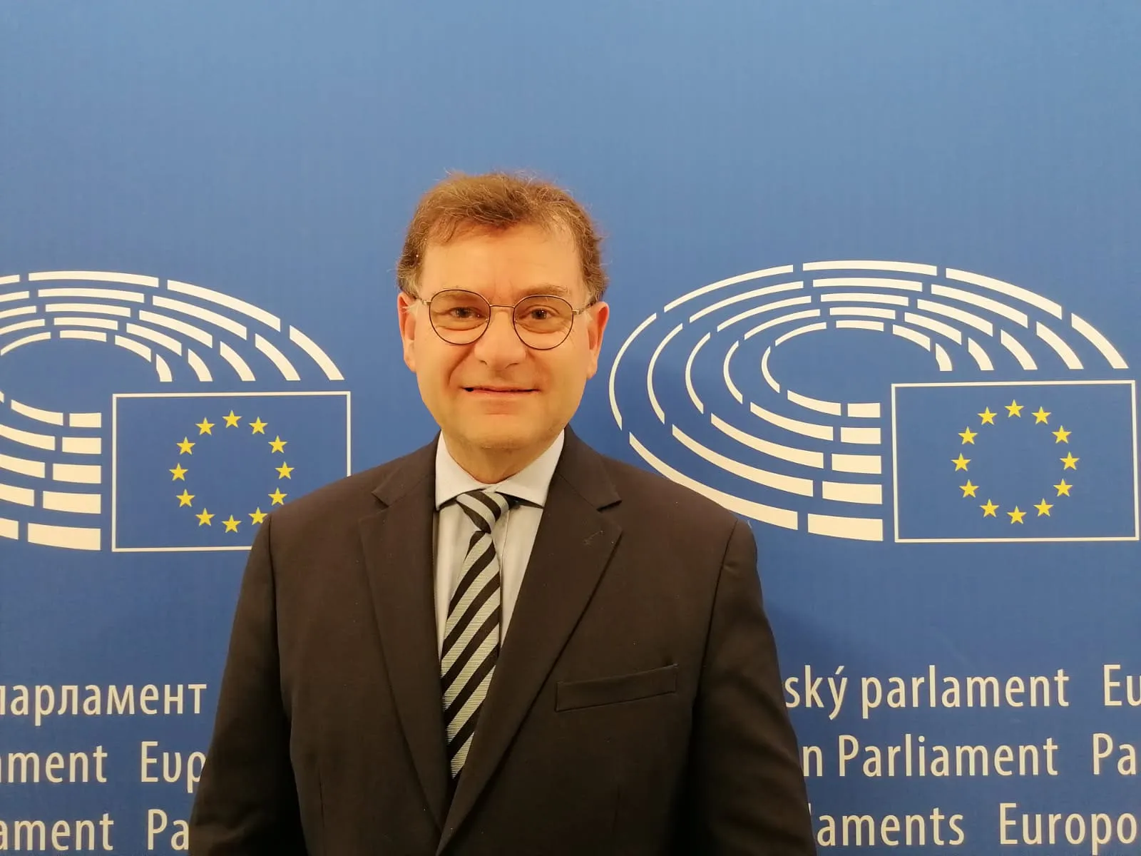 « Que l’information conduise à l’intercession ! »