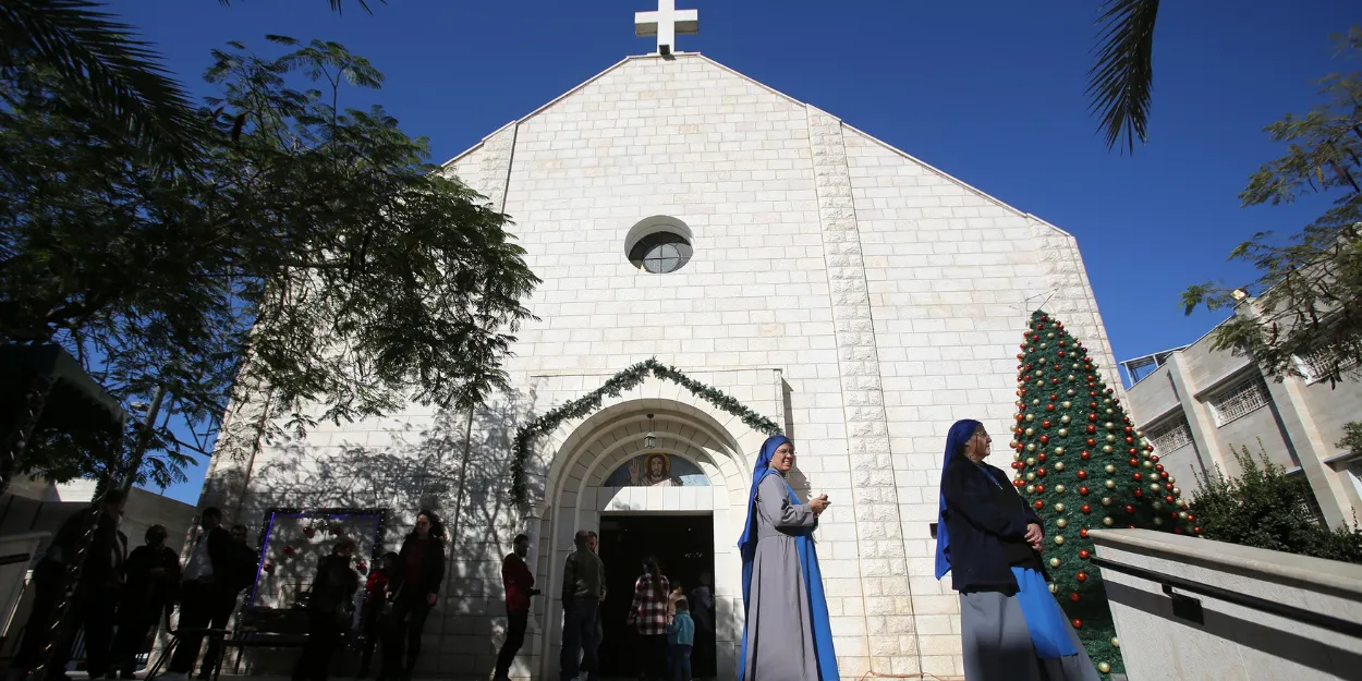 un-an-aprs-la-frappe-la-paroisse-de-la-sainte-famille-prie-pour-la-paix-gaza