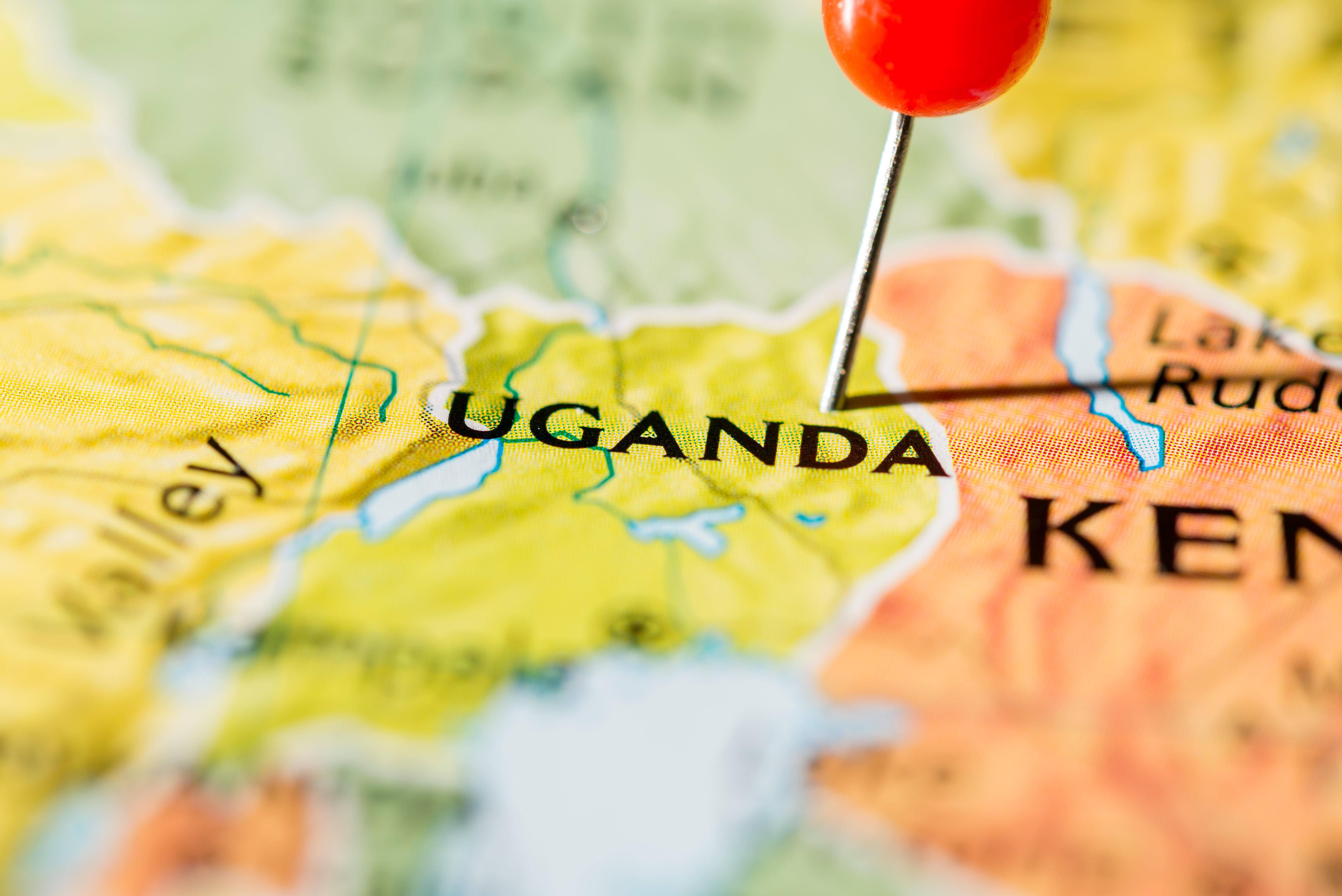convidado-debate-religiões-pastor-atacou-uganda