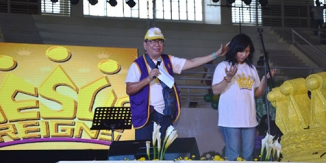 jesus-regne-philippines.jpg
