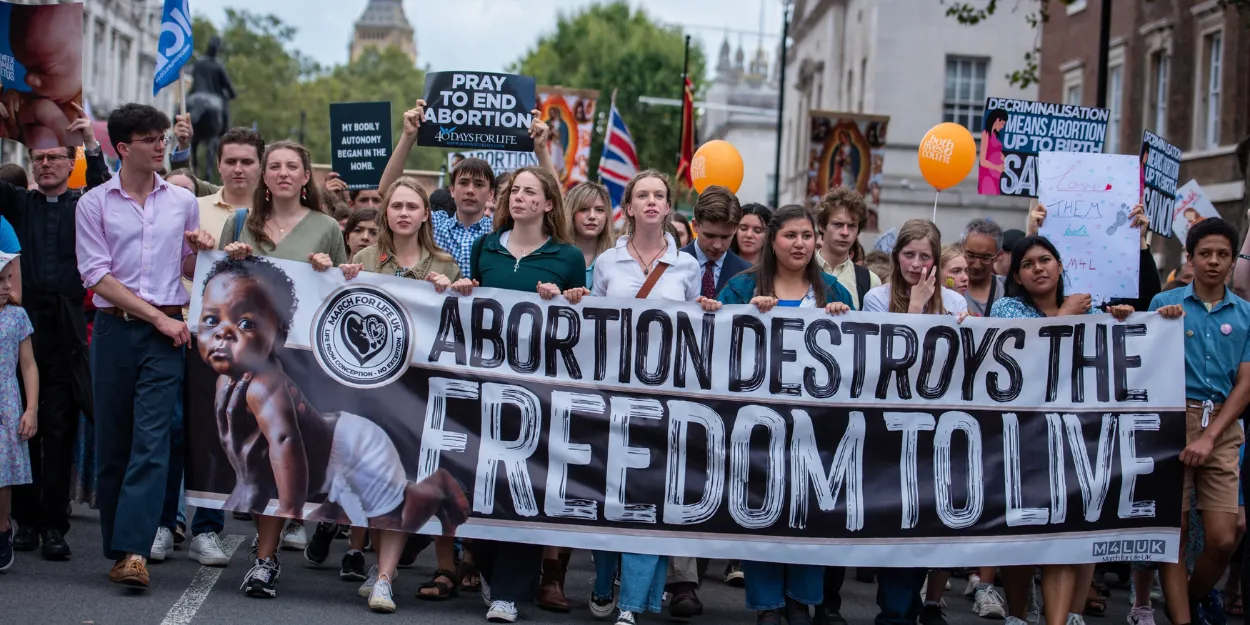 loi_avortement_adoptee_eglise_angleterre_alerte_vulnerabilite_femmes