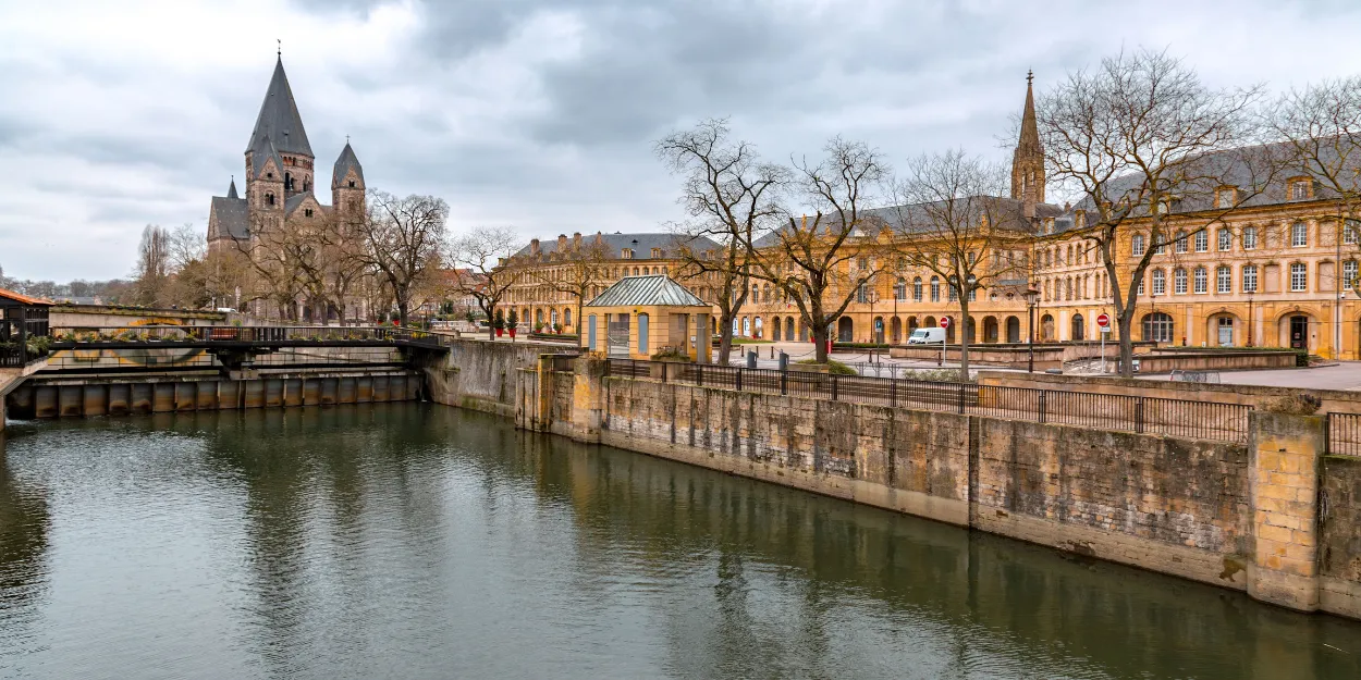 mairie_Metz_pourra_financer_ écrans_géants_venue_Pape