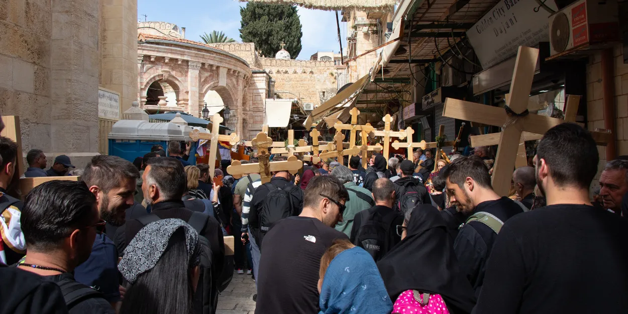 Jerusalem_paques_perturbee_par_la_guerre_et_restrictions_dacces_au_saints_sepulcre