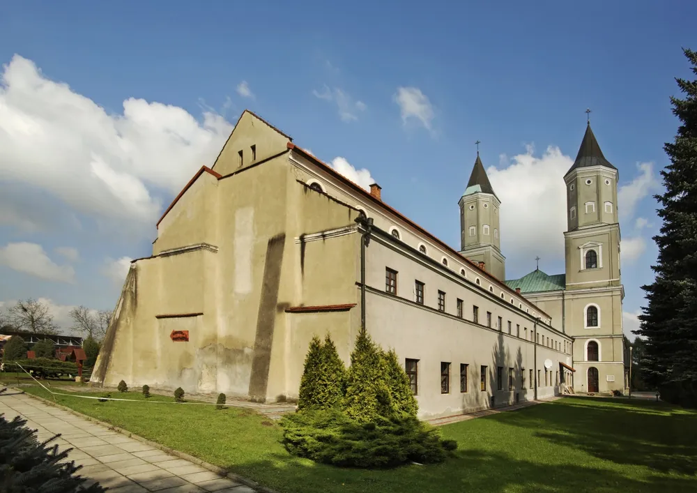 Pologne : un Ukrainien tue un prêtre et fait quatre blessés dans une abbaye