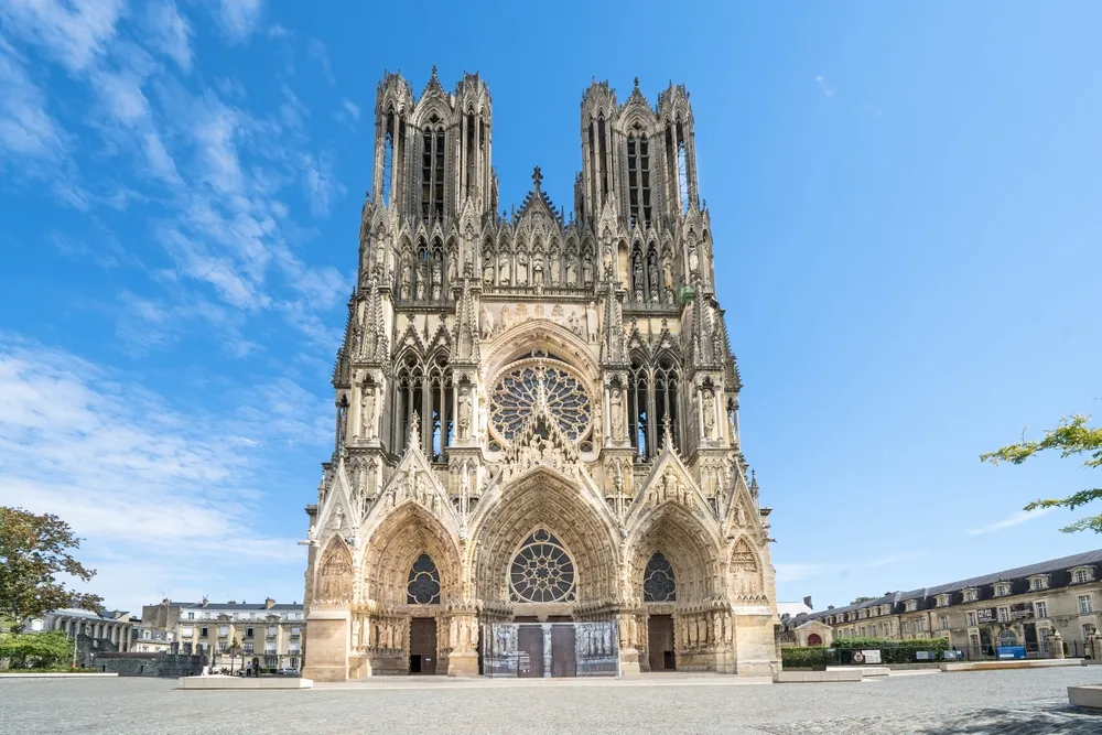 A Reims, des travaux d'urgence pour la basilique millénaire