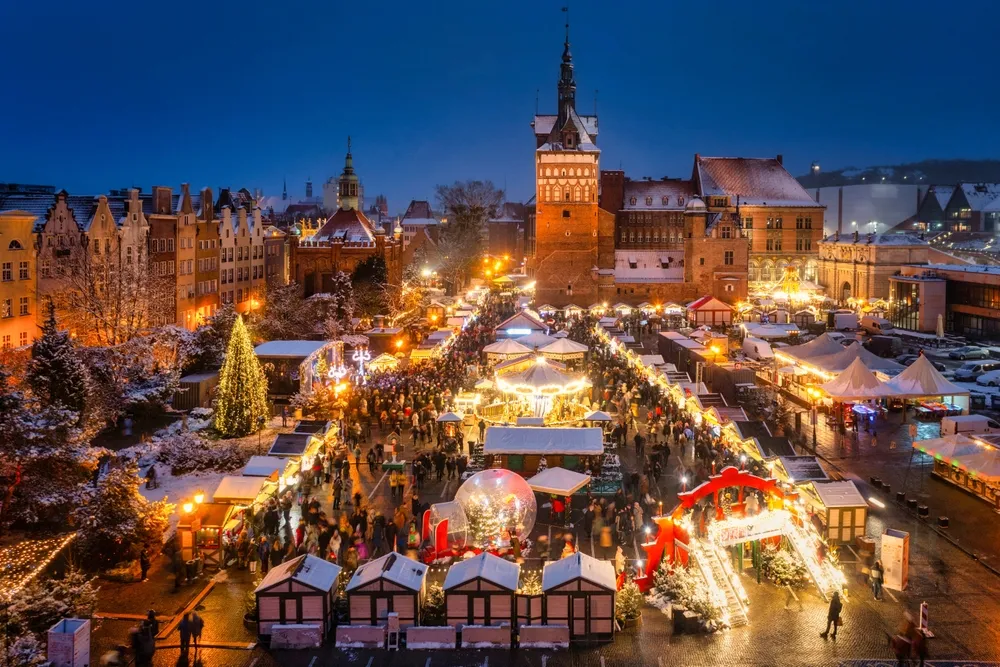Pologne : arrestation d'un individu qui projetait un attentat contre un marché de Noël