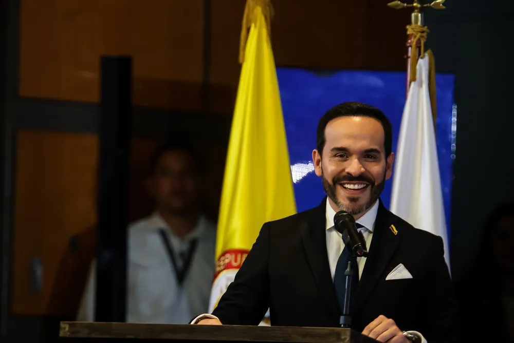 Colombie: épinglé pour violation de la laïcité, le président loue "le Christ"