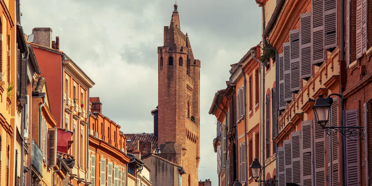 toulouse_plusieurs_milliers_personnes_messe_geante